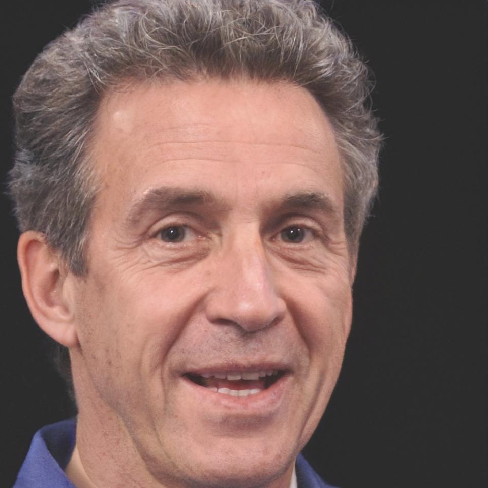 Portrait de Marc Dubois, expert en modélisation financière